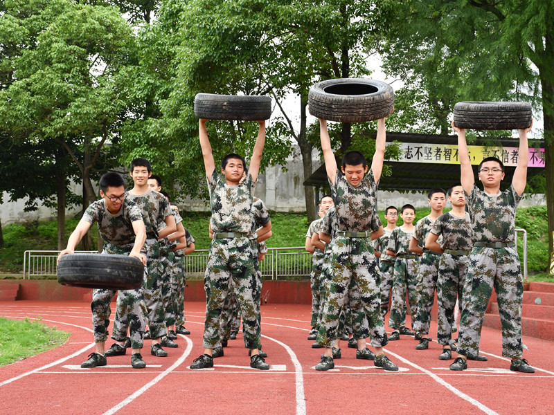 特訓學校,叛逆孩子學校,厭學孩子學校